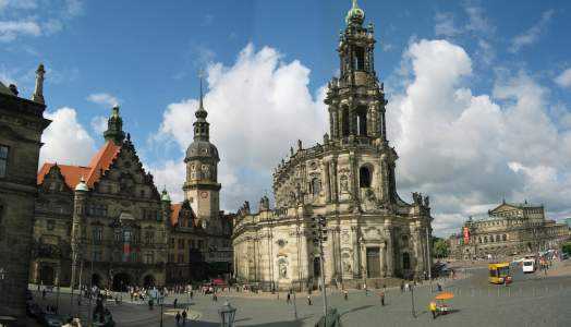 Schlo und Semperoper in Dresden