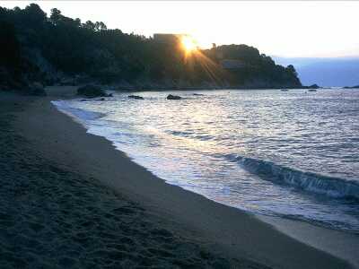 Strand bei Sonnenaufgang